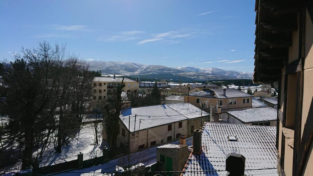 Гостевой дом Artesano I Y III Наварредонда-де-Гредос Экстерьер фото